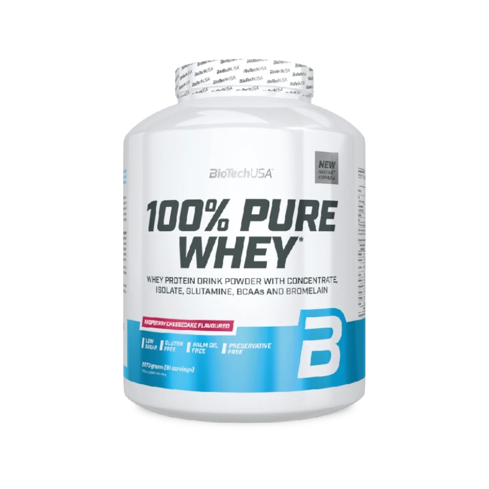 Proteína de suero 100% pura de BIOTECH, envase con polvo blanco para entrenamiento y recuperación muscular.
